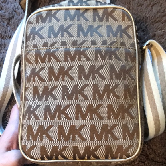 MK BAG - Picture 3 of 4